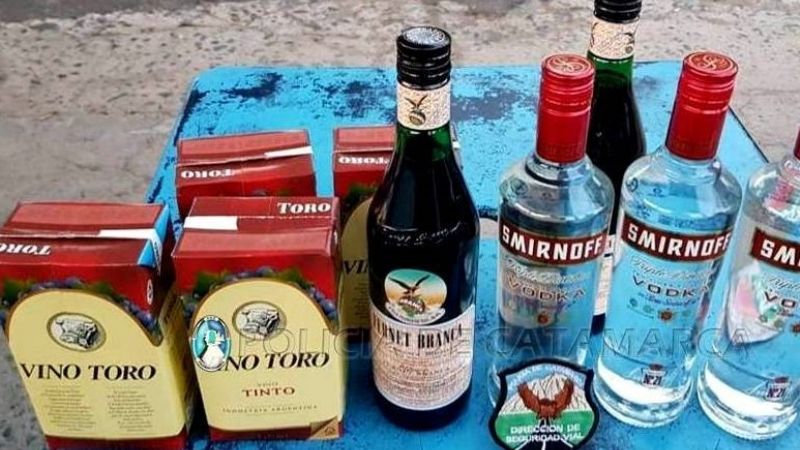 Incautan bebidas en el puesto caminero de Las Rejas