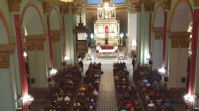 Emotiva acción de gracias a la Virgen por su protección, a 15 años del sismo