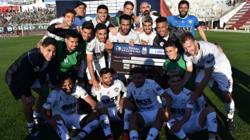 Central Córdoba (Sgo.) y Villa Mitre buscan lo mismo