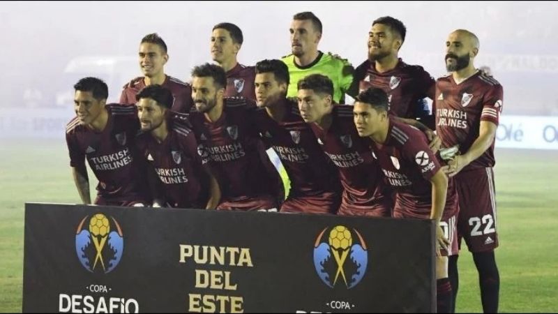 En amistoso con ocho goles, River perdió en los penales