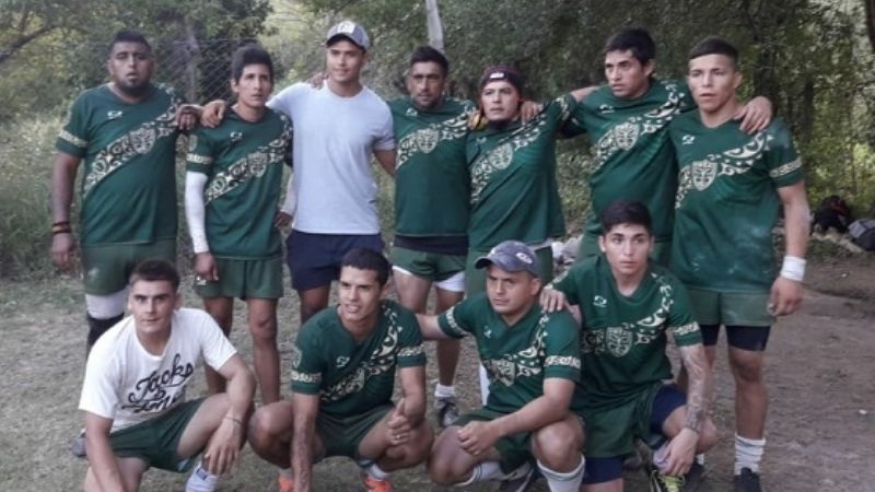 Los Awkas se presentaron por primera vez en el Seven de La Puerta