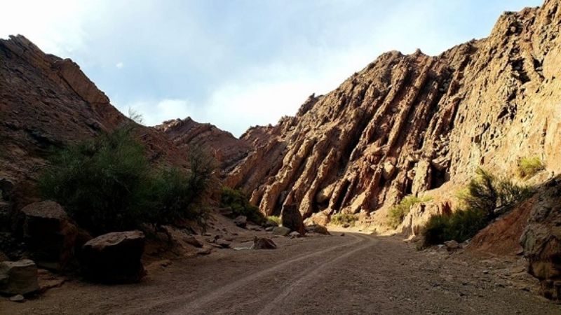 El Cañón del Indio y la Cueva de las Luces, dos "secretos olvidados"