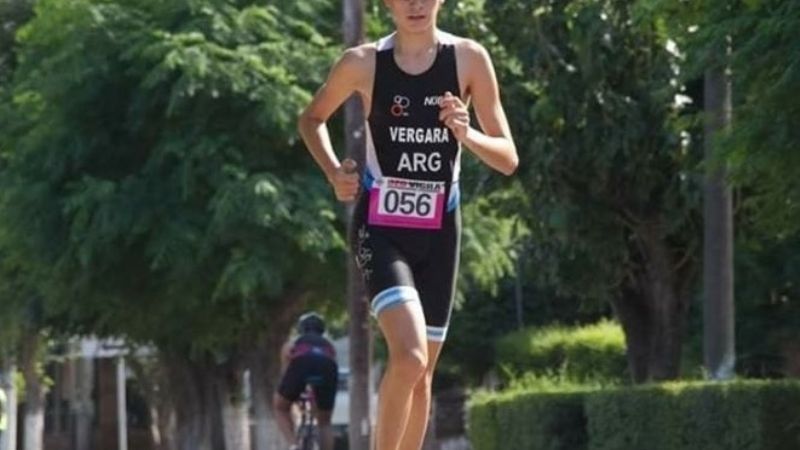 Cinco jóvenes de Catamarca al triatlón de La Paz (ER)