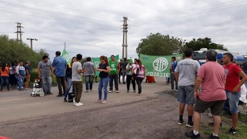 Municipales retomaron el piquete en Recreo