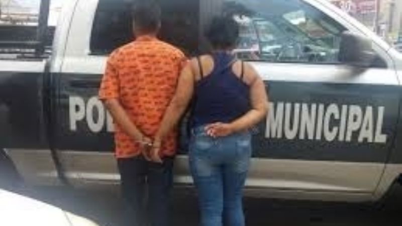 Arrestan a dos ladrones