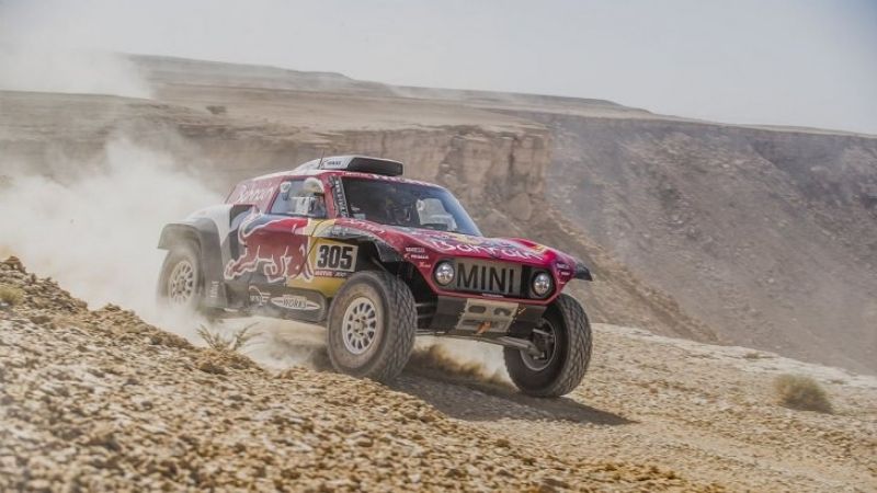 Peterhansel ganó la etapa; lidera Sainz y Terranova sigue 5to.