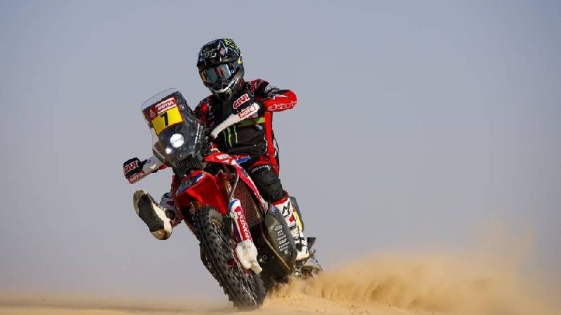 Como en Fiambalá, Sainz sacó ventaja en las dunas