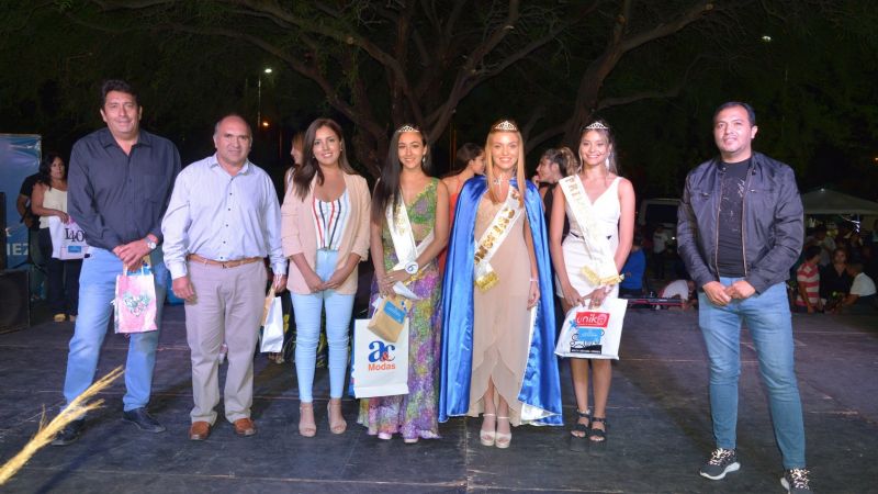 Magnifica fiesta en la elección de Mis Turismo