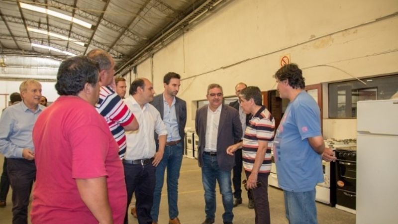 Libson adquirió la empresa NEBA y presentó plan de inversión a la provincia