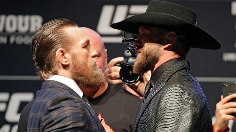 McGregor vuelve a la UFC ante el 'Cowboy’ Cerrone