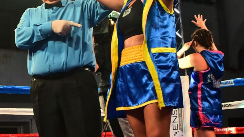 Verón fulminó a Aquino por la corona sudamericana welter