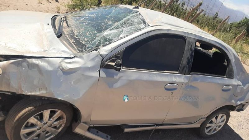 Vuelcos en Tinogasta