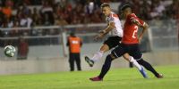 RAFAEL SANTOS BORRÉ se anotó con dos goles para el 