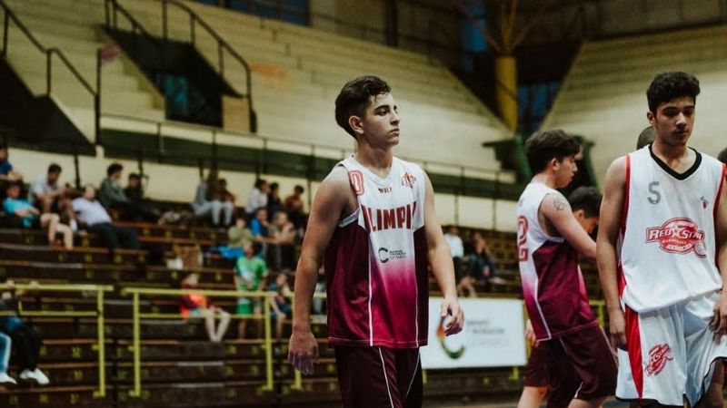 Deportista catamarqueño se capacita en la Capital Nacional del Básquet