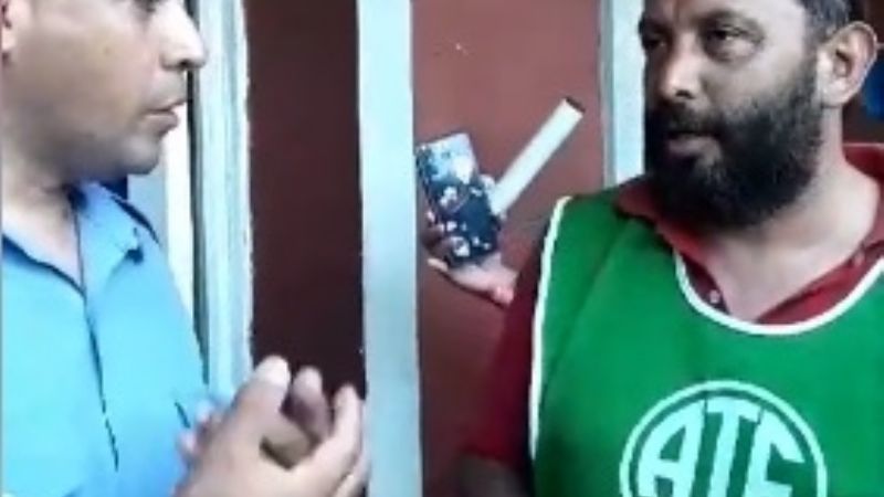 Continua la protesta de ex municipales en Recreo