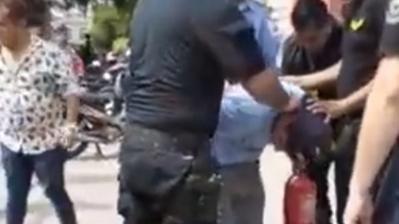 Por segunda vez se quiso prender fuego