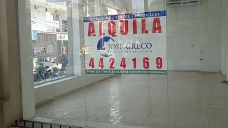 Proliferan y preocupa la gran cantidad de locales vacíos en el Centro