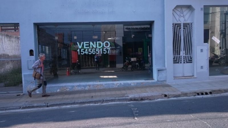 Proliferan y preocupa la gran cantidad de locales vacíos en el Centro