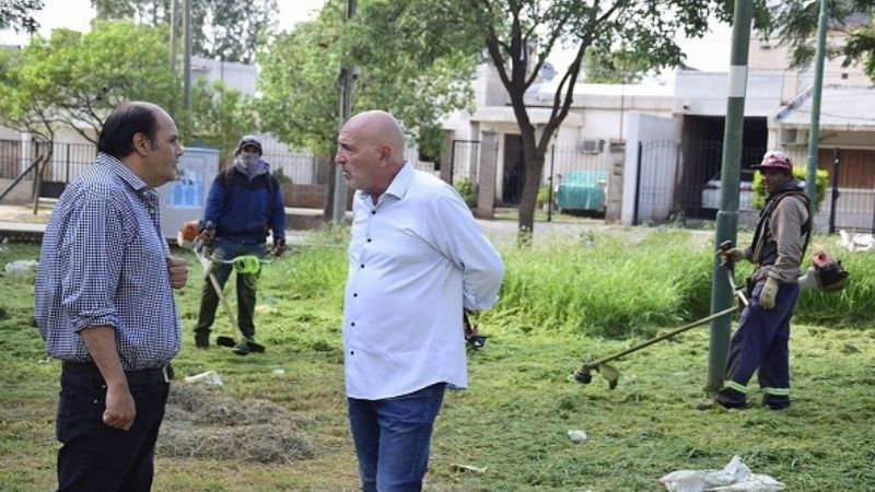 Comenzaron las tareas para la puesta en valor de la Plaza de Choya