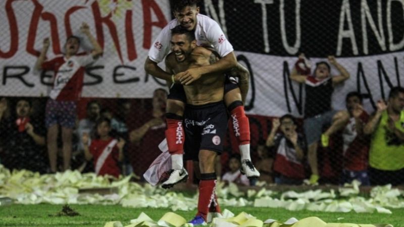 Huracán Mza. y V. Mitre, en la Fase Final de Copa Argentina