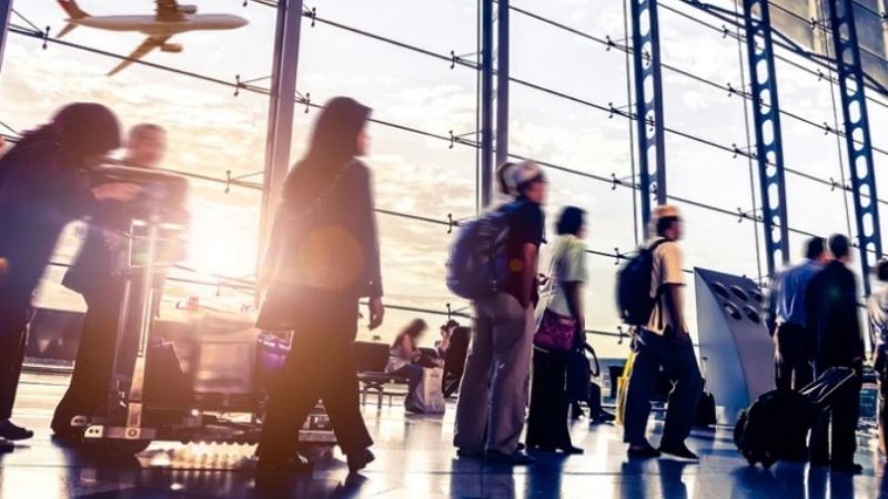 Salud lanzó recomendaciones para los argentinos que viajen al exterior