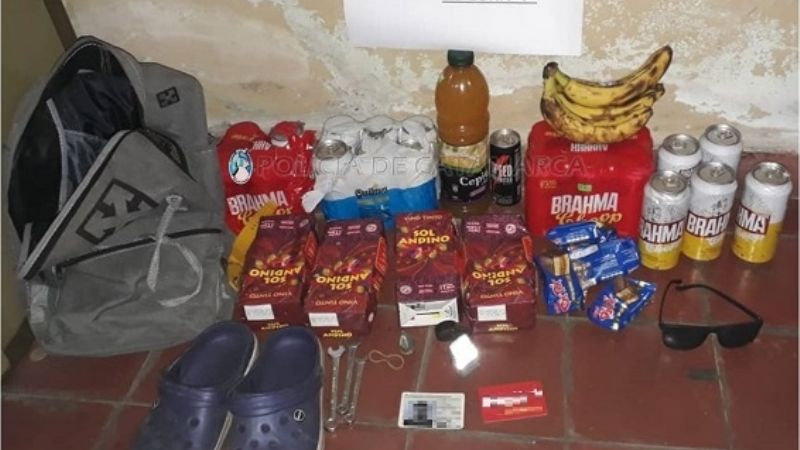 Tras un registro domiciliario arrestan a un joven