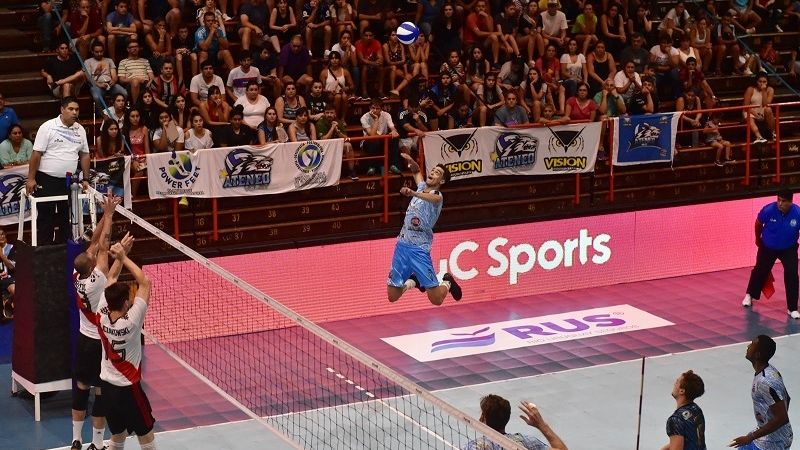 Ateneo Mariano Moreno no pudo con River