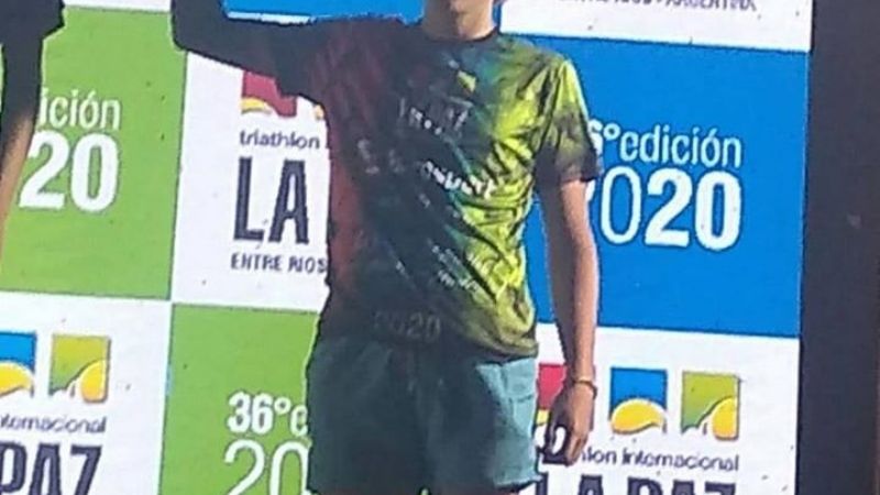 Los niños catamarqueños en el Triatlón de La Paz