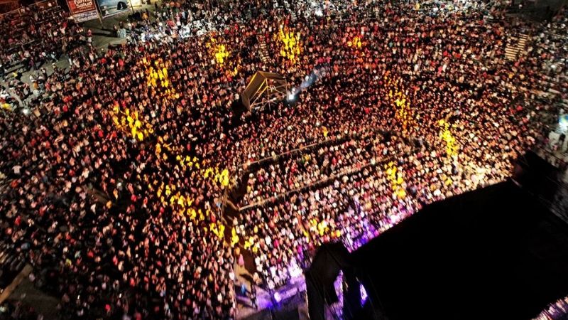 La primera noche del Yokavil fue una fiesta