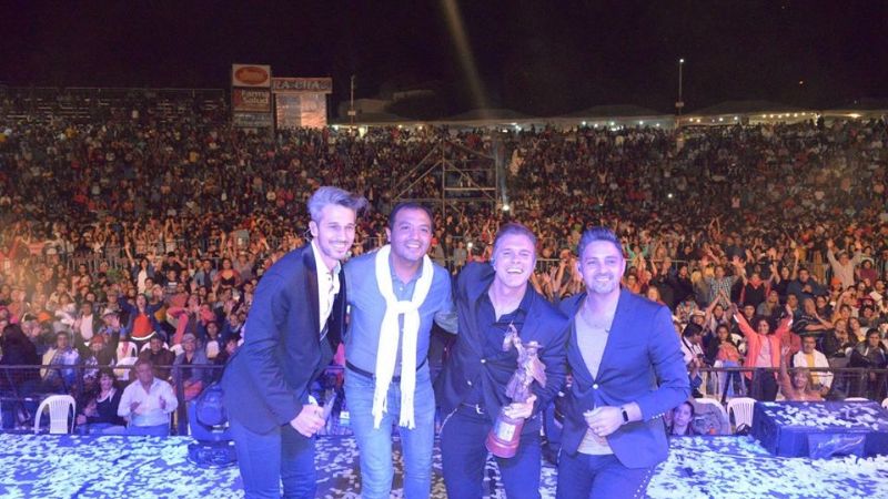 La primera noche del Yokavil fue una fiesta