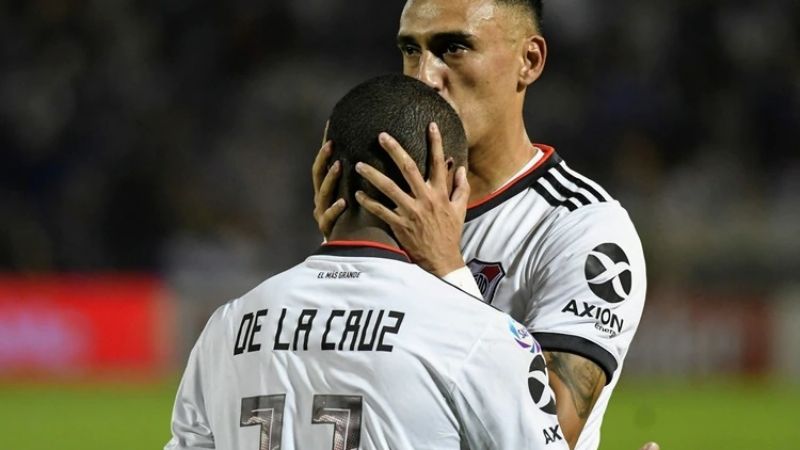 River único líder; hoy Boca-Independiente en la Superliga