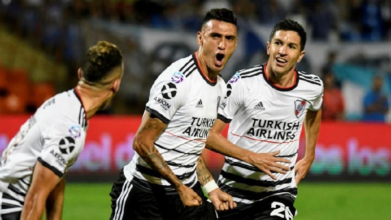 River único líder; hoy Boca-Independiente en la Superliga