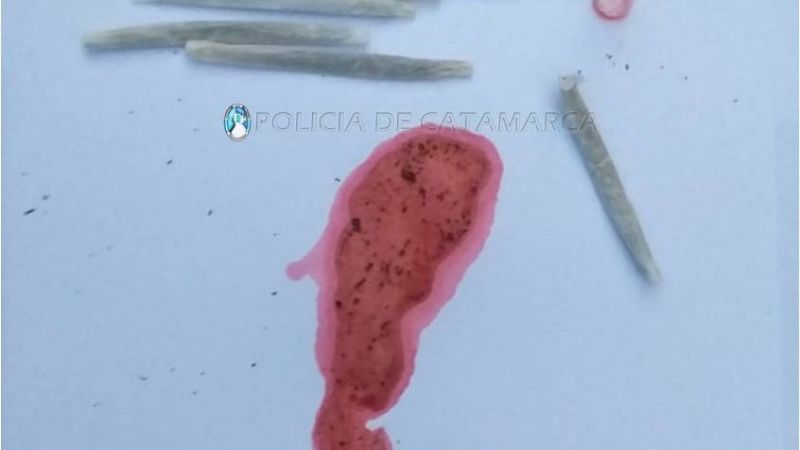 Detenido con 12 porros