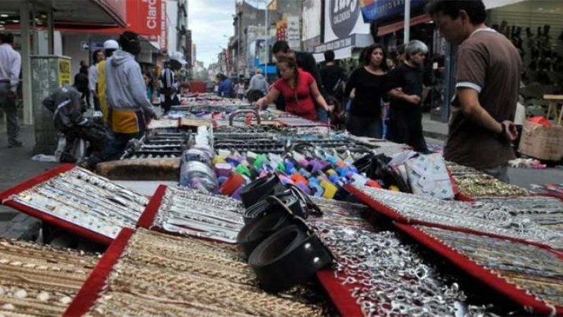 La venta ilegal callejera subió 1,7% en todo el país
