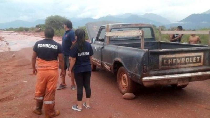 Ruta 3, en Tinogasta, intransitable