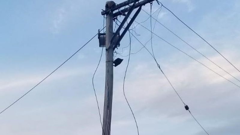Cable cortado por conexiones clandestinas