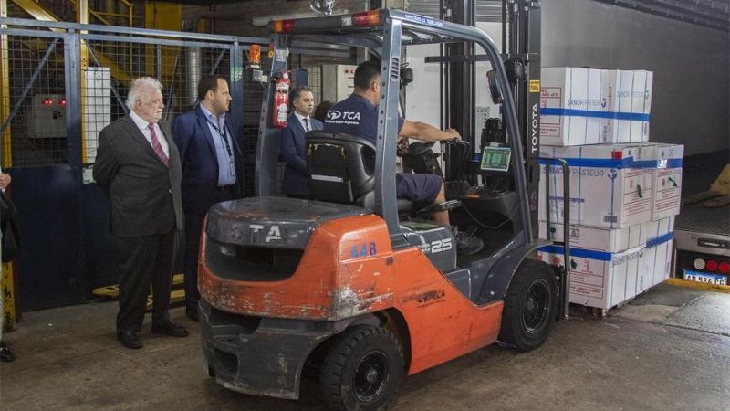 Liberan más de 12 millones de vacunas retenidas en la Aduana