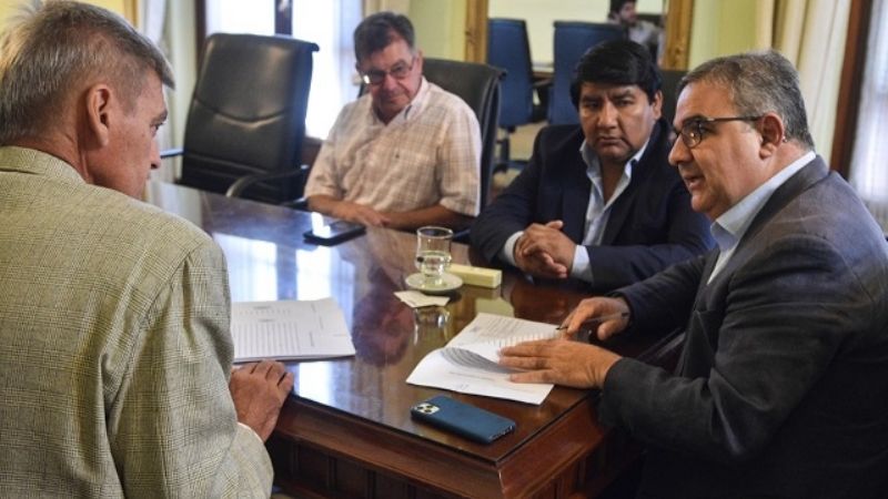 Jalil confirmó obras para terminar la ruta 43 y una nueva hostería