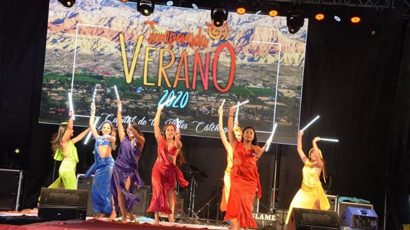 Con un Anfiteatro colmado, abrió la temporada turística 2020 en Santa María