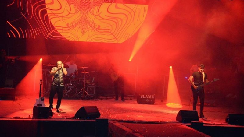 Con un Anfiteatro colmado, abrió la temporada turística 2020 en Santa María