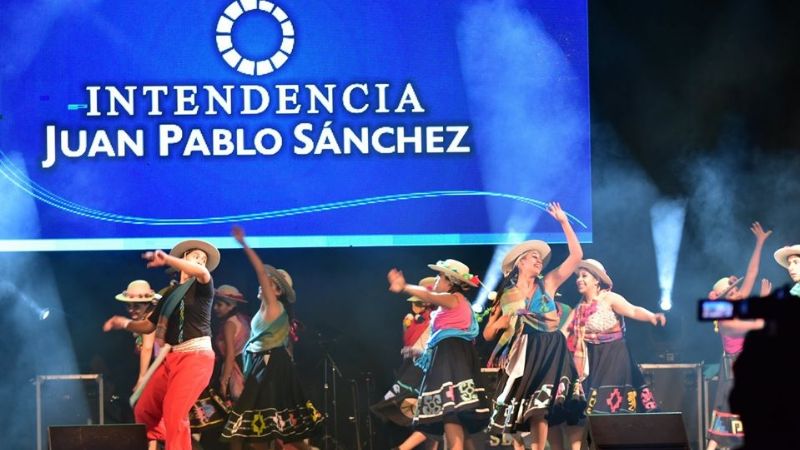 Con un Anfiteatro colmado, abrió la temporada turística 2020 en Santa María