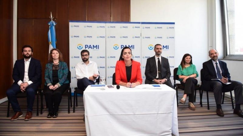 Congelan por 180 días los sueldos de funcionarios y gerentes del PAMI