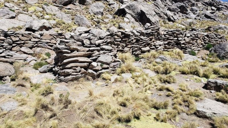 Cumbre de El Manchao, trepando desde Las Juntas