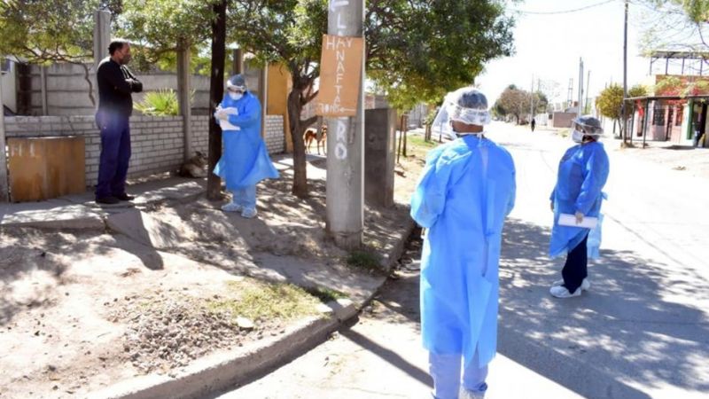 Santiago registró ayer dos nuevos fallecimientos y 192 positivos