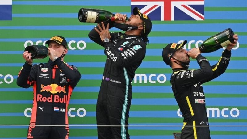 Histórico triunfo de Hamilton, para igualar a “Schumy”