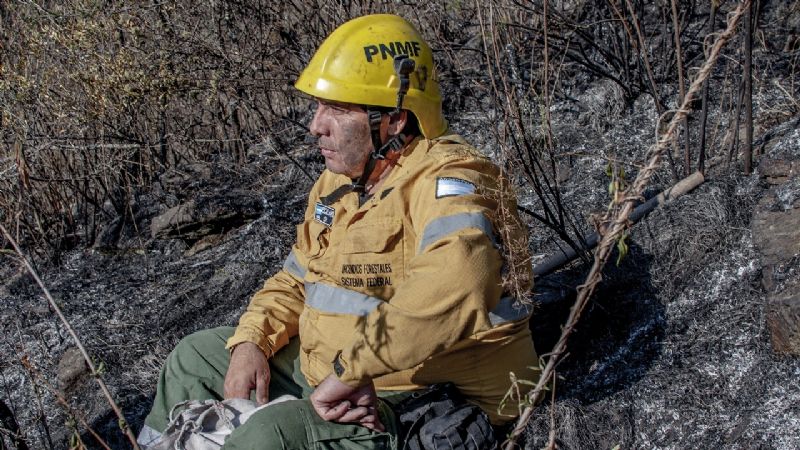 Después de casi 10 días, declaran contenido el incendio del Ambato