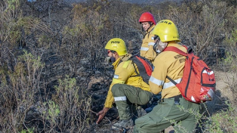 Después de casi 10 días, declaran contenido el incendio del Ambato