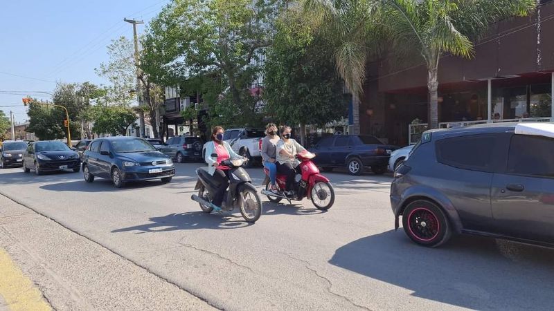 “Bocinazo provincial” en rechazo al traspaso de los IES