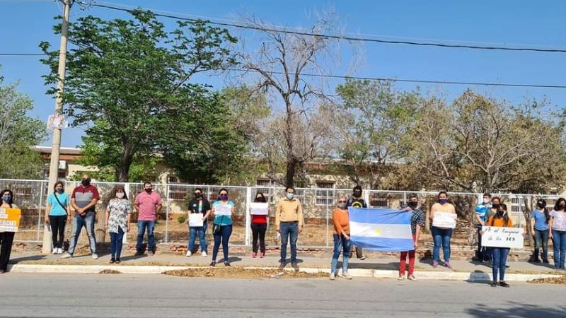“Bocinazo provincial” en rechazo al traspaso de los IES