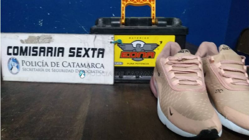 Compró una batería y zapatillas robadas: las devolvió a la Policía